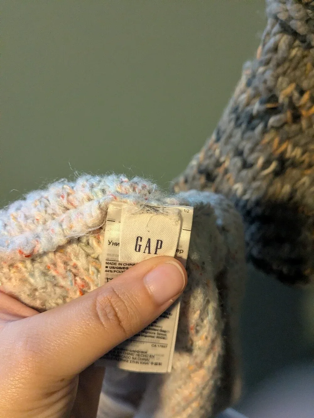 Knit Chunky Infinity Scarf Duo - Gray & Cream